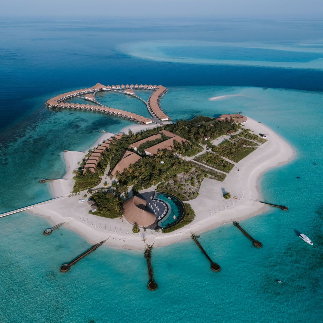 Cinnamon Velifushi Maldives